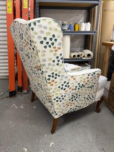 Wing chair · patterned back and side